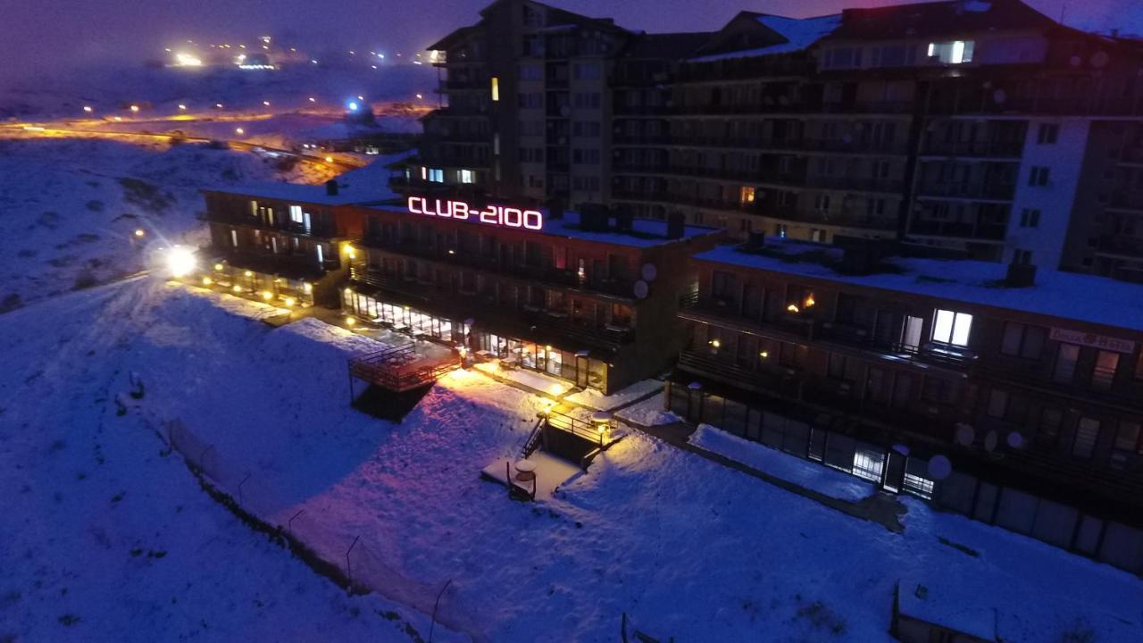 Hotel Club-2100 Gudauri Exteriör bild